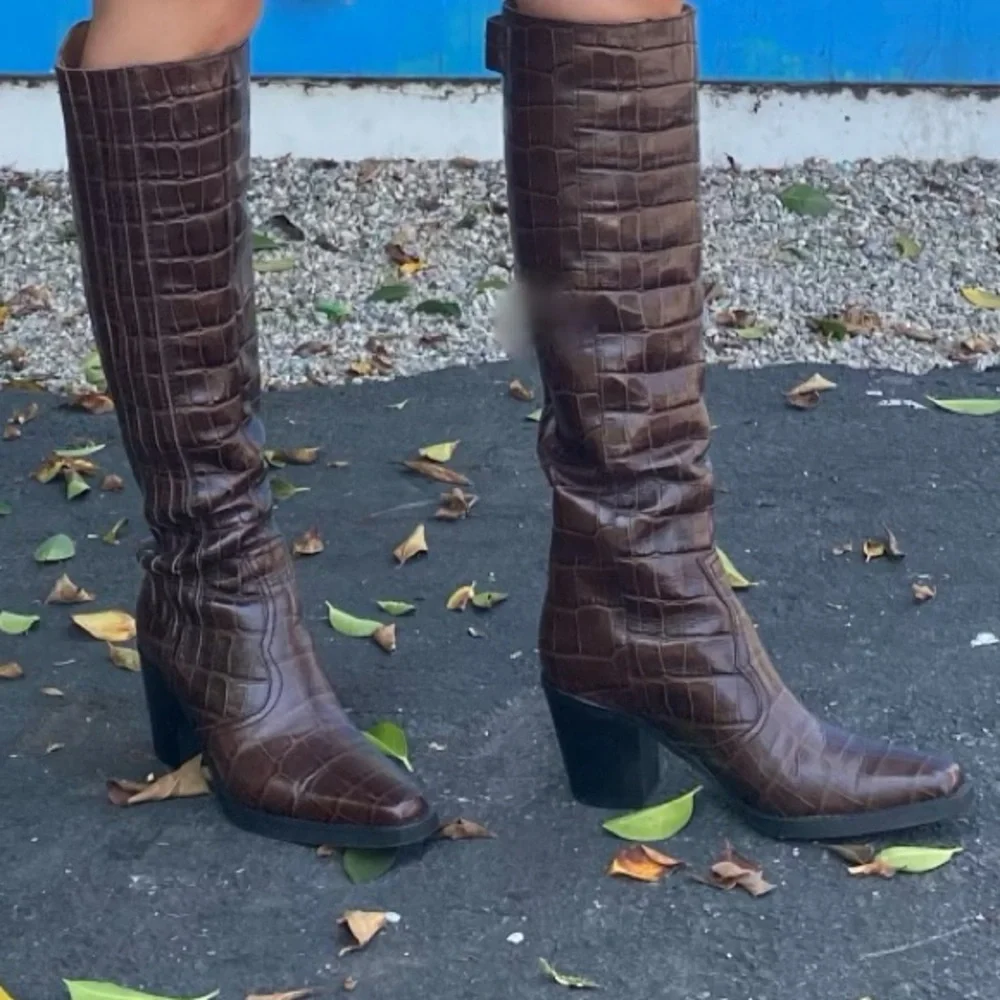 GANNI
Croc-effect leather boots - Picture 2 of 6